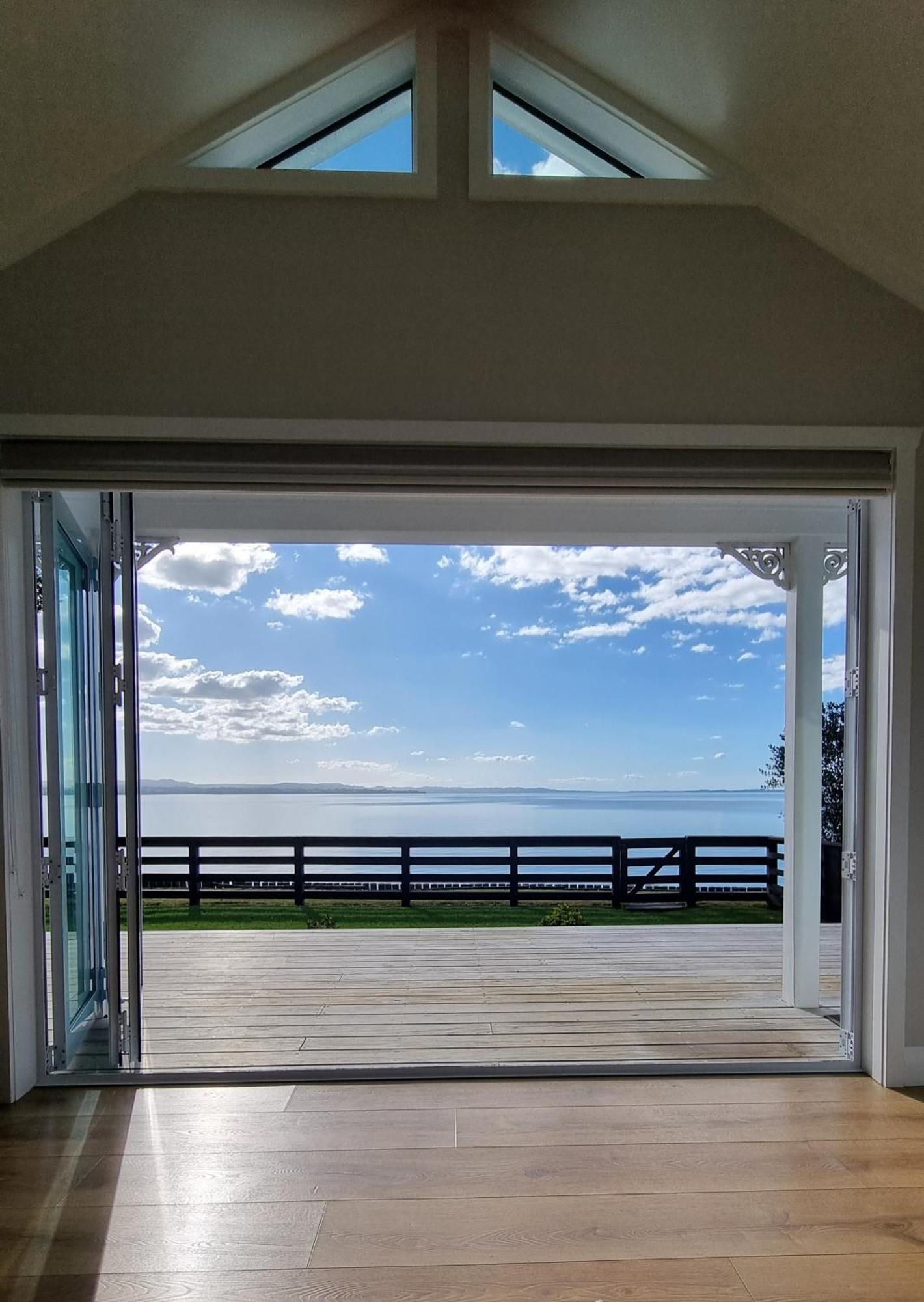 Red Rock Cottage, Beachfront Luxury Clarks Beach Kültér fotó